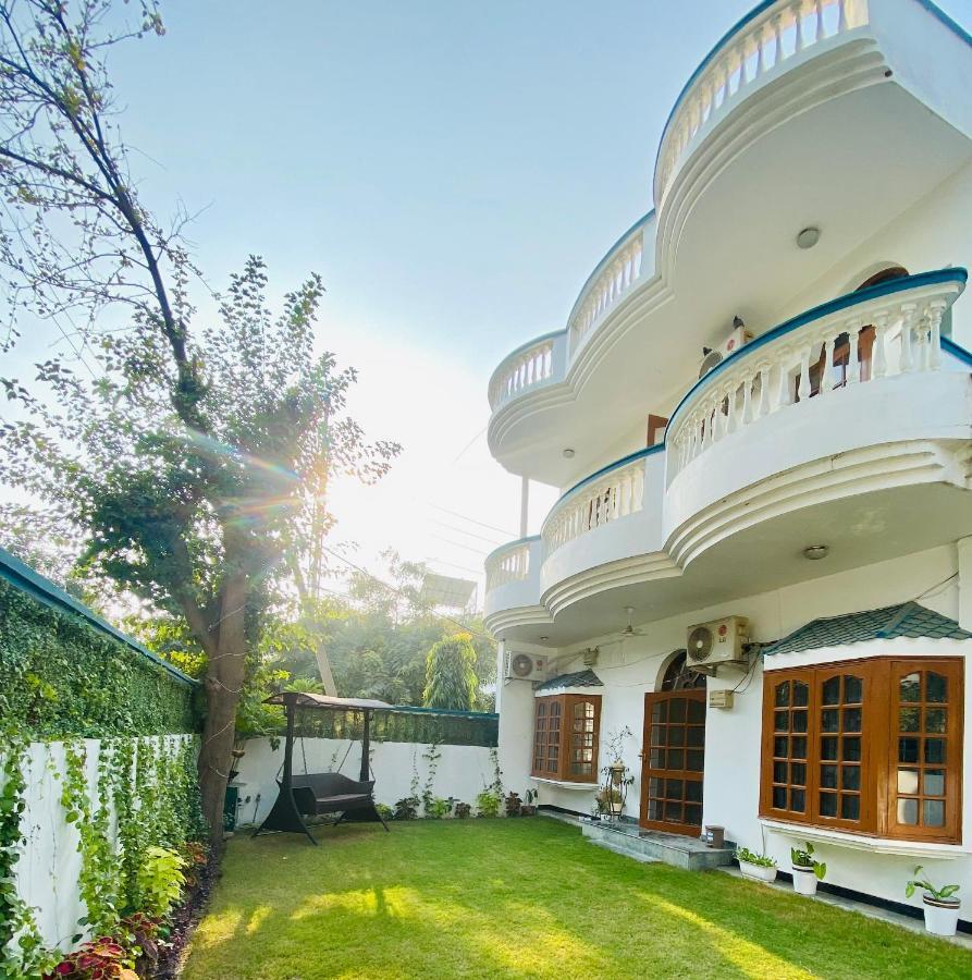 Roshani Pool Villa Gurgaon - 7Br #Privatepool #Villa #Bungalow #Garden #Staycation エクステリア 写真