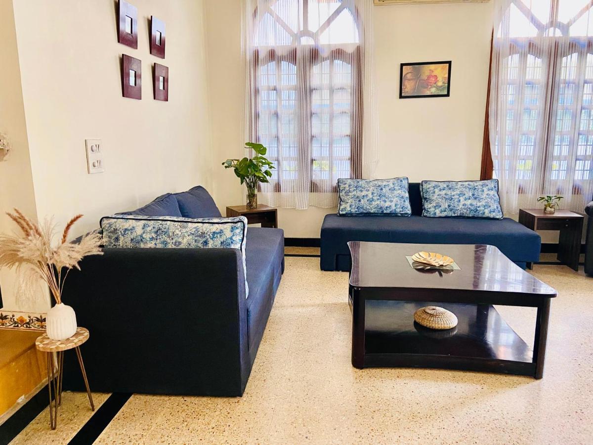 Roshani Pool Villa Gurgaon - 7Br #Privatepool #Villa #Bungalow #Garden #Staycation エクステリア 写真