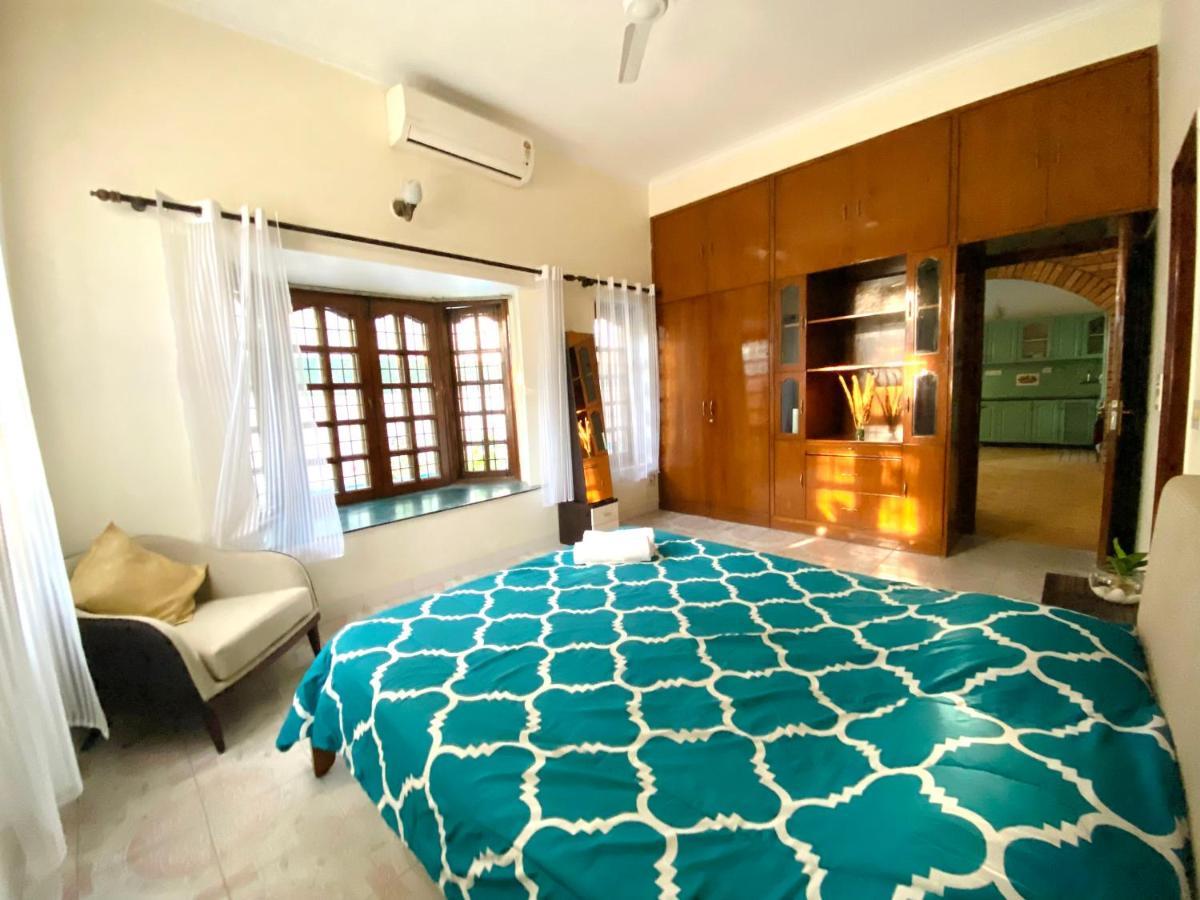 Roshani Pool Villa Gurgaon - 7Br #Privatepool #Villa #Bungalow #Garden #Staycation エクステリア 写真