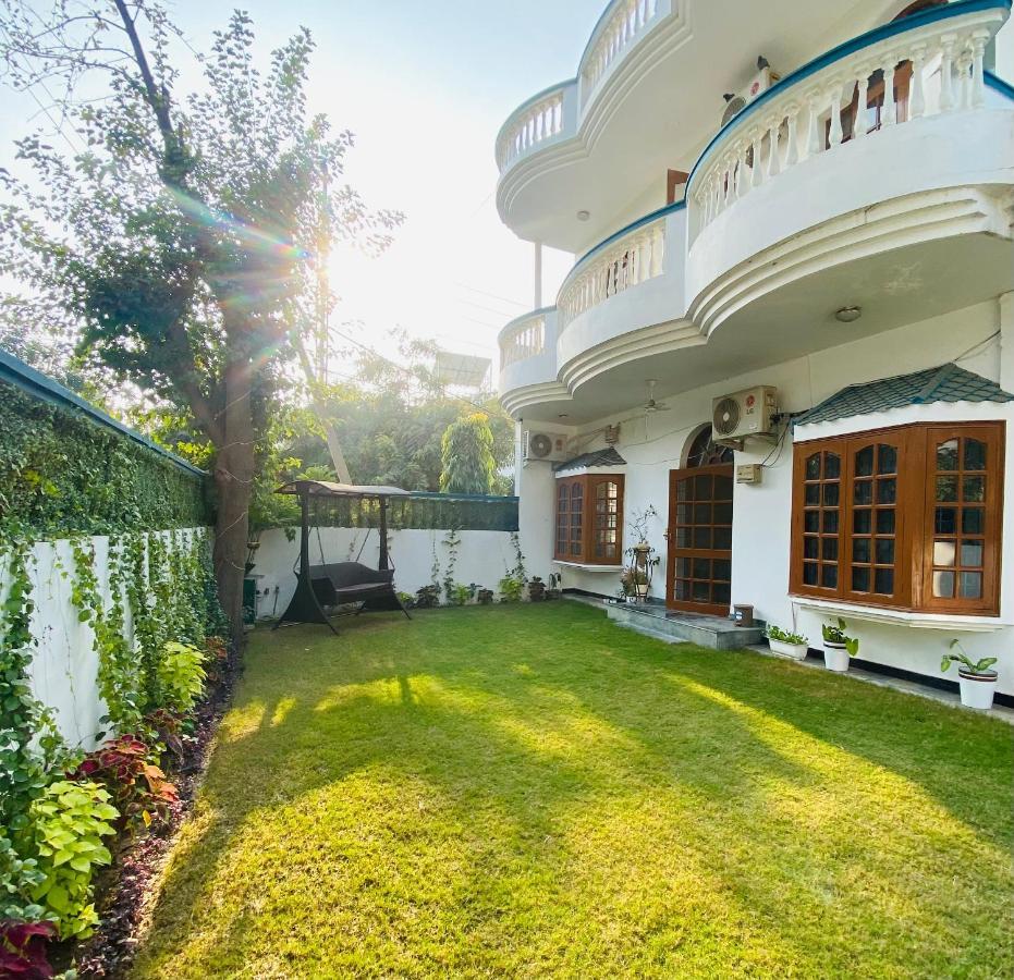 Roshani Pool Villa Gurgaon - 7Br #Privatepool #Villa #Bungalow #Garden #Staycation エクステリア 写真