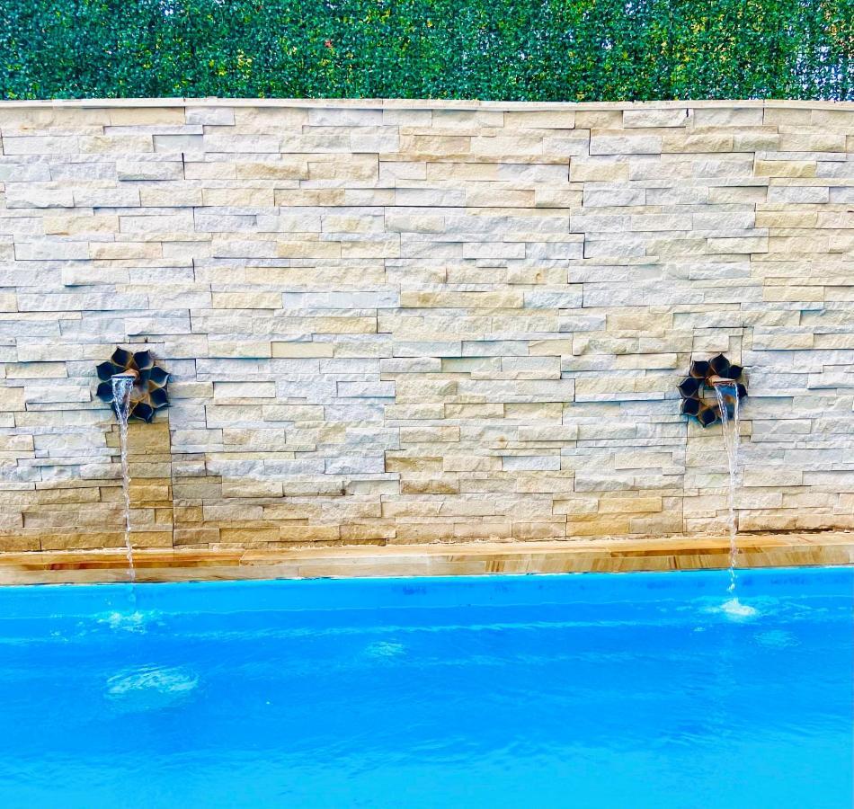 Roshani Pool Villa Gurgaon - 7Br #Privatepool #Villa #Bungalow #Garden #Staycation エクステリア 写真
