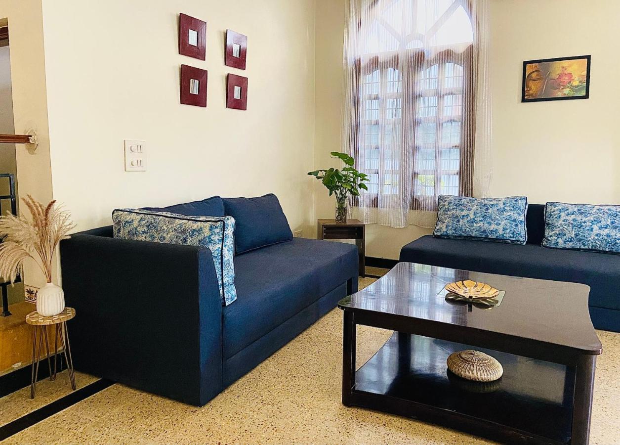 Roshani Pool Villa Gurgaon - 7Br #Privatepool #Villa #Bungalow #Garden #Staycation エクステリア 写真